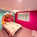 Apartment Capsule Bubble Jacuzzi Sauna Switch 2 *