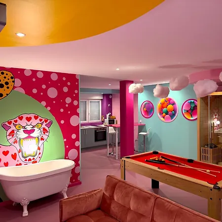 Capsule Bubble Jacuzzi Sauna Switch 2 *